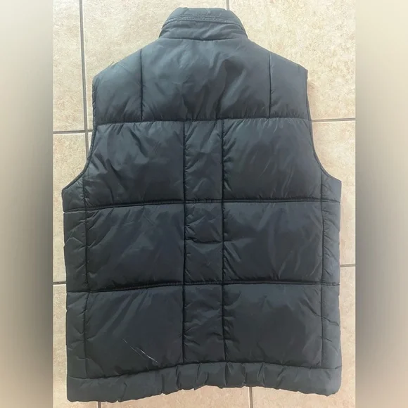 Industrialize Black Puffer Vest with lining red trim on zippers & pockets Men M - Picture 2 of 8